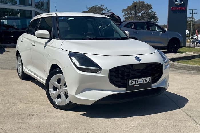 2024 Suzuki Swift Hybrid Plus