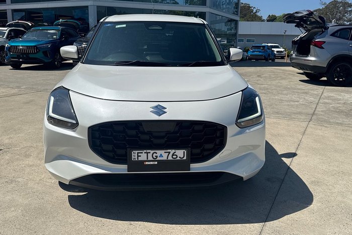 2024 Suzuki Swift Hybrid Plus