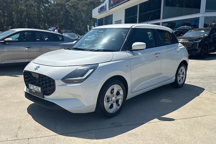 2024 Suzuki Swift Hybrid Plus