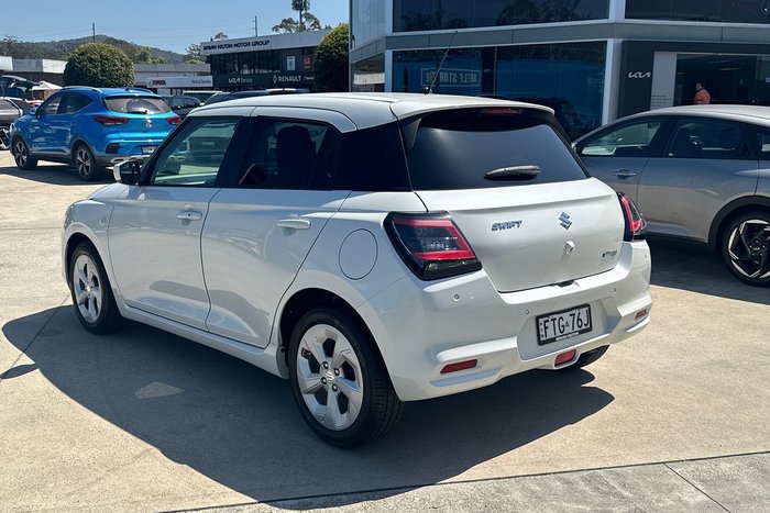 2024 Suzuki Swift Hybrid Plus