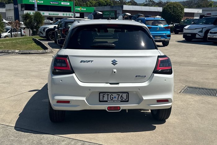 2024 Suzuki Swift Hybrid Plus