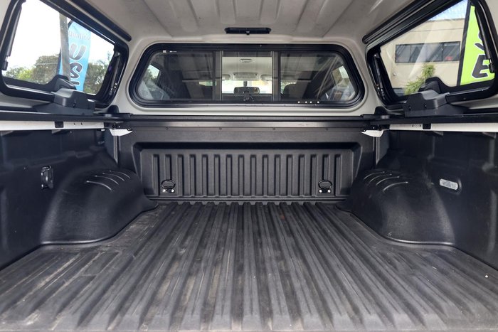 2020 Nissan Navara ST D23 Series 4 4x2 Polar White