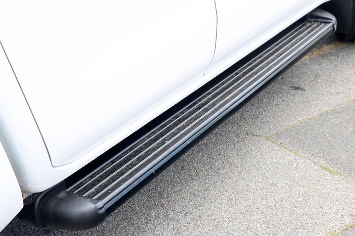 2020 Nissan Navara ST D23 Series 4 4x2 Polar White