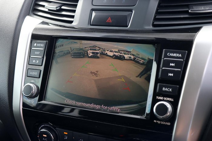 2020 Nissan Navara ST D23 Series 4 4x2 Polar White