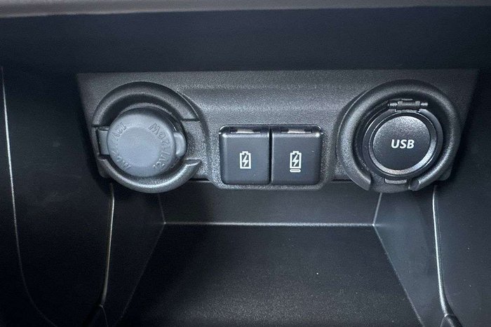 2024 Suzuki Swift Hybrid Plus