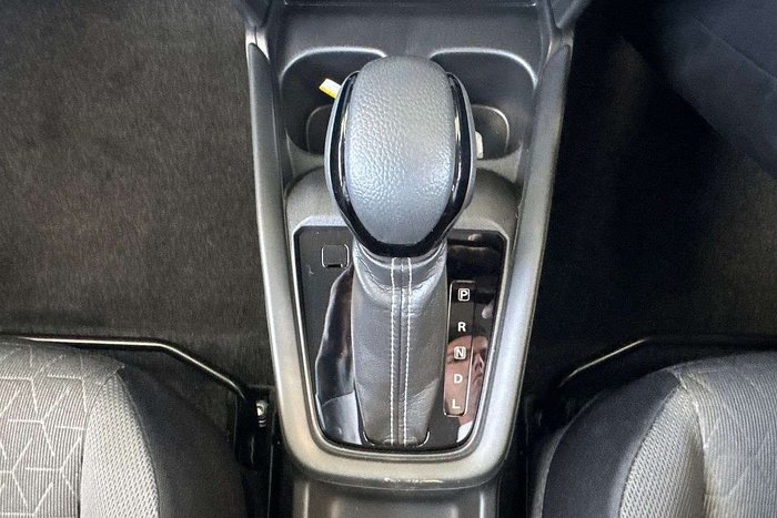 2024 Suzuki Swift Hybrid Plus