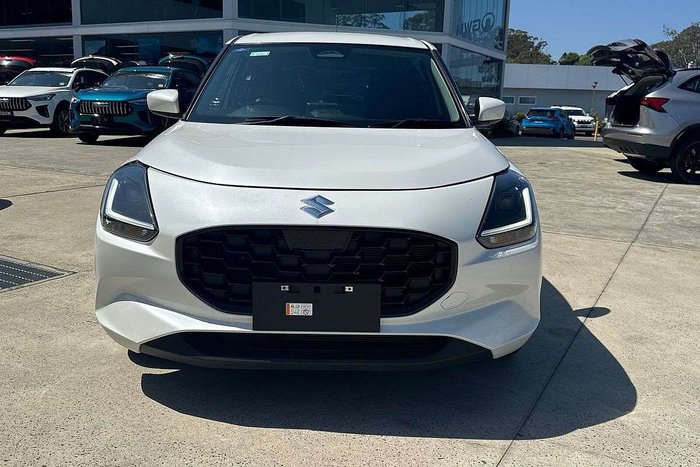 2024 Suzuki Swift Hybrid Plus