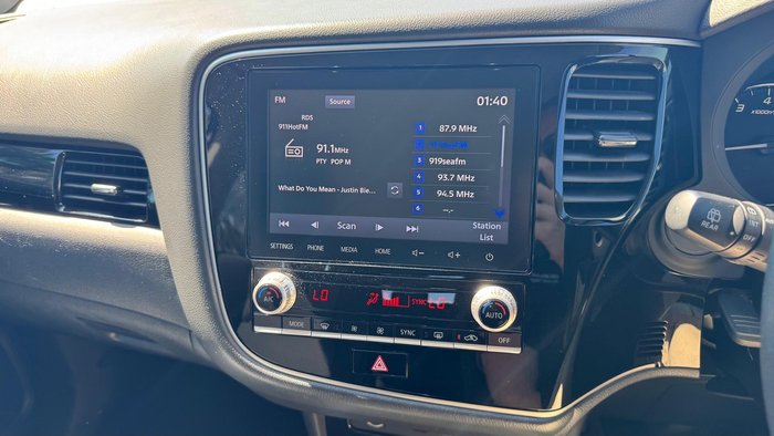 2020 Mitsubishi Outlander ES