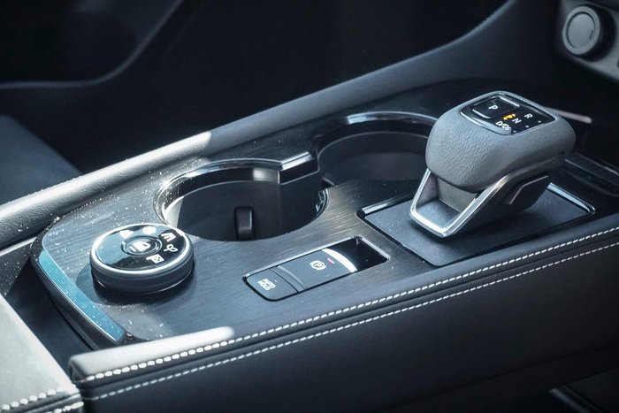 2025 Nissan X-TRAIL Ti