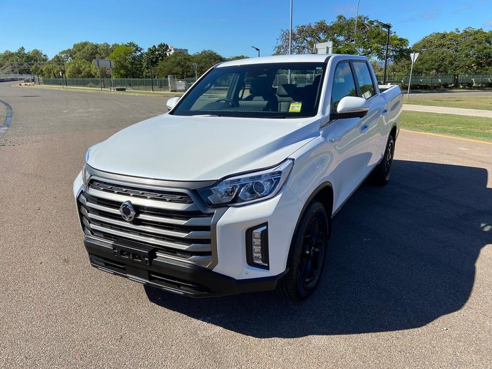 2024 SsangYong Musso Ultimate Q261 MY24 4X4 Dual Range Pearl White