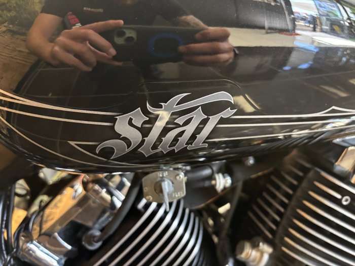 2018 Yamaha XVS650 V-STAR CUSTOM BLUE