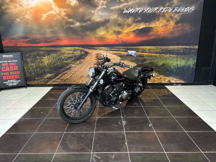 2018 Yamaha XVS650 V-STAR CUSTOM BLUE