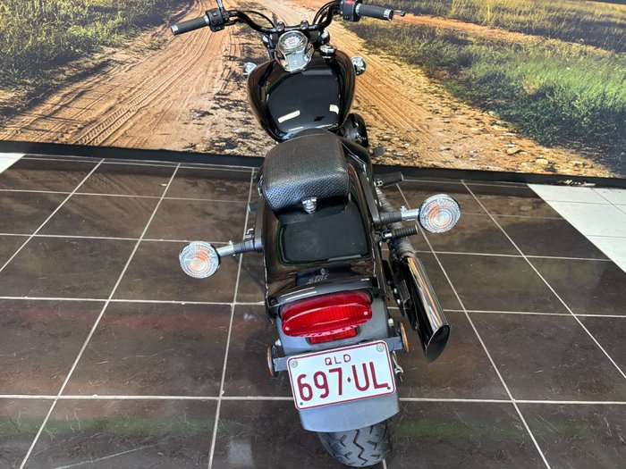 2018 Yamaha XVS650 V-STAR CUSTOM BLUE
