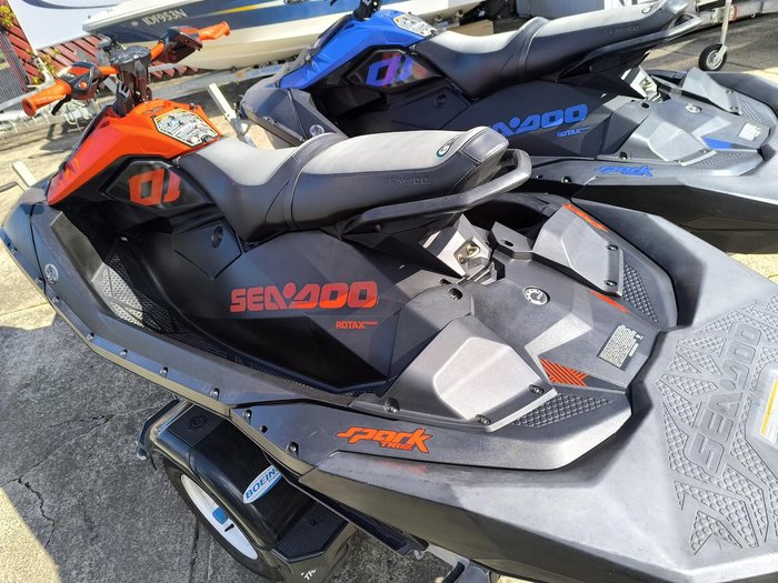 2022 SEA-DOO Spark Trixx 3up