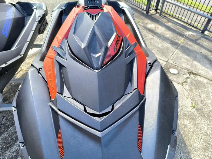 2022 SEA-DOO Spark Trixx 3up