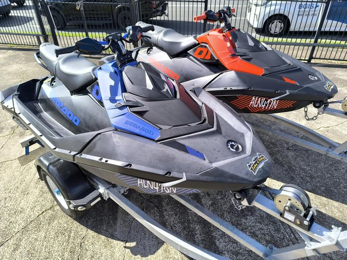 2022 SEA-DOO Spark Trixx 3up