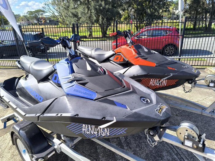 2022 SEA-DOO Spark Trixx 3up