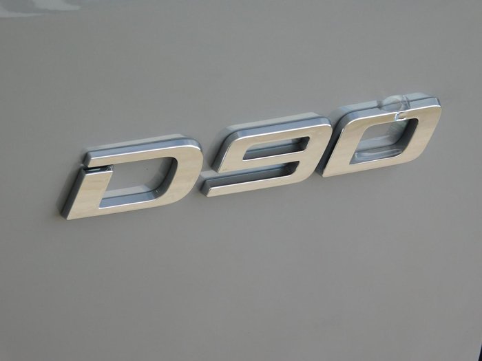 2025 LDV D90 Executive