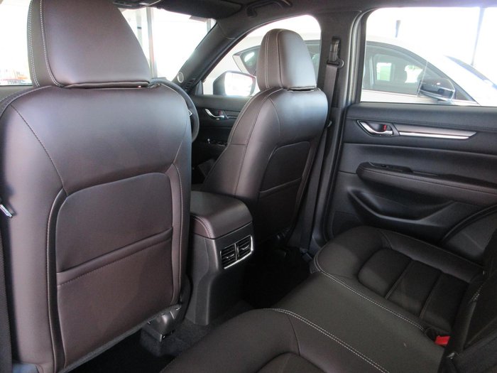 2025 Mazda CX-5 G35 Akera