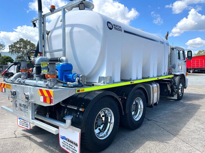 2012 Iveco Acco Tti 13,000L Water Truck Great Condition White