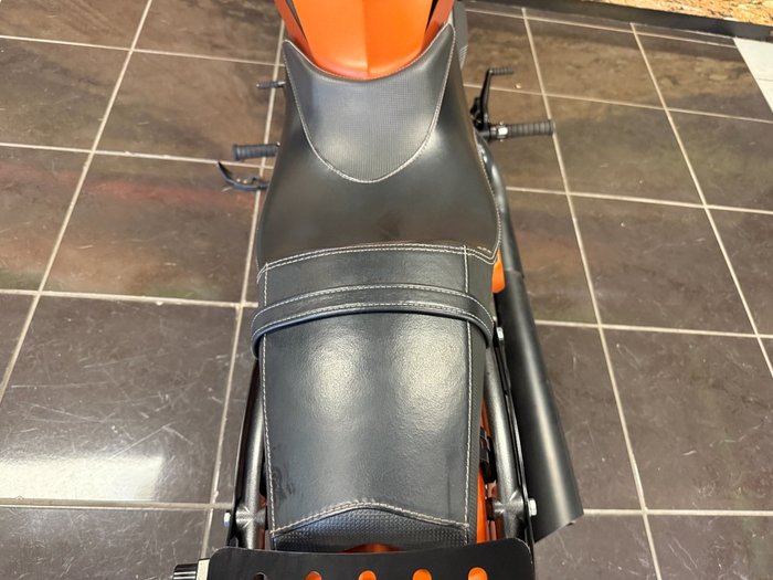 2012 VICTORY JUDGE ORANGE