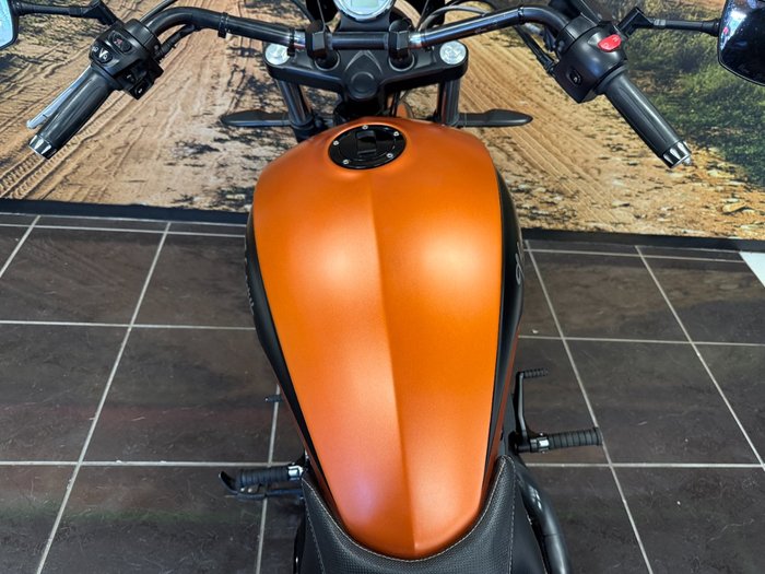 2012 VICTORY JUDGE ORANGE