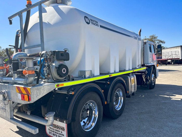 2011 Iveco Acco Tti 13,000L Water Truck Great Condition White