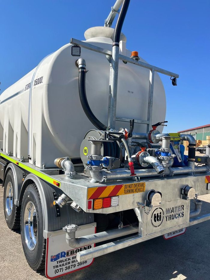 2013 Iveco Acco Tti 15,000L Water Truck Great Condition White