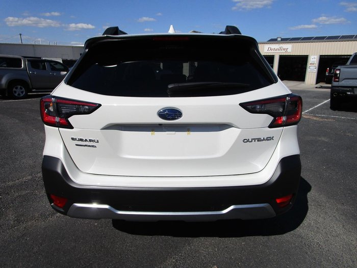 2025 Subaru Outback AWD