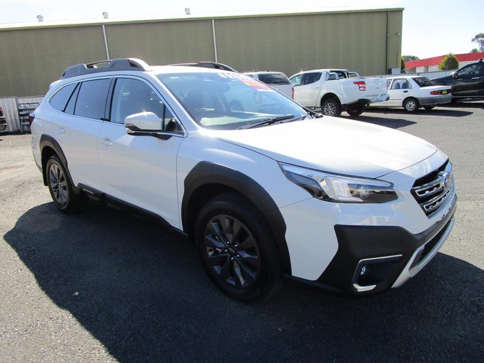 2025 Subaru Outback AWD