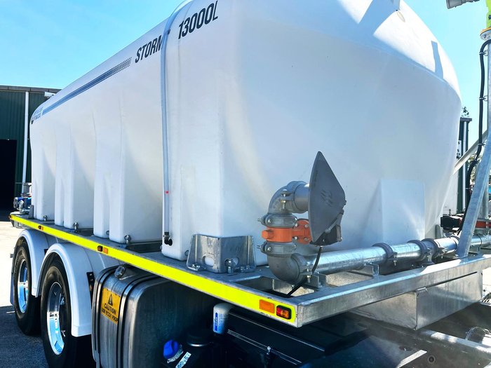 2014 Iveco Acco Tti 13,000L Water Truck Great Condition White