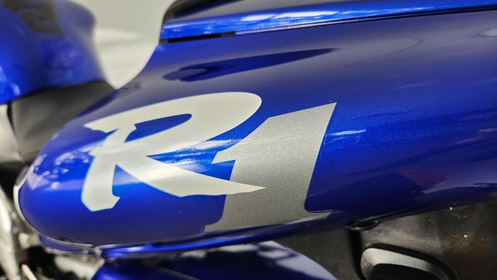 1998 Yamaha YZF-R1 R1 Blue