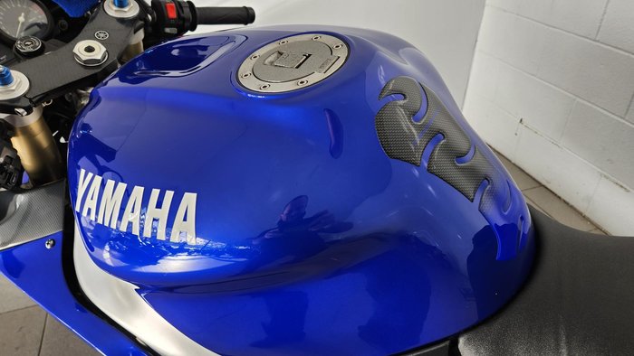 1998 Yamaha YZF-R1 R1 Blue
