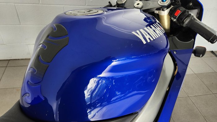 1998 Yamaha YZF-R1 R1 Blue