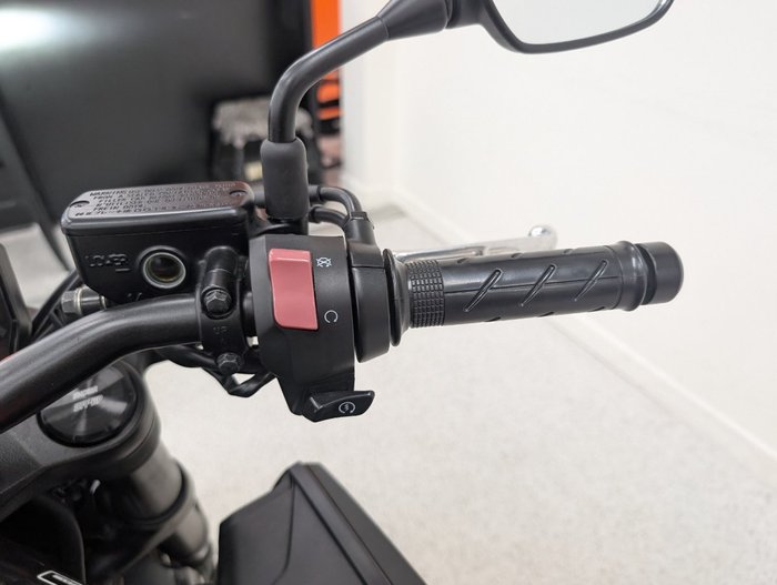 2023 Honda CB650R Black