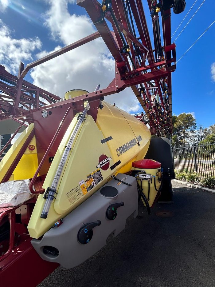 2025 Hardi 8536 Commander