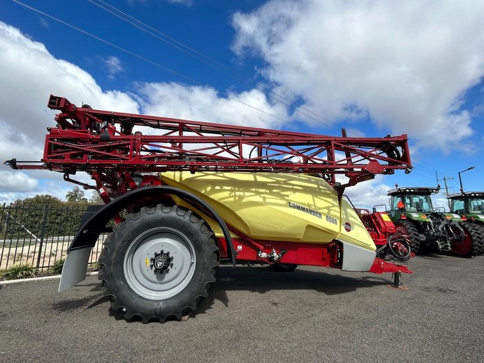 2025 Hardi 8536 Commander