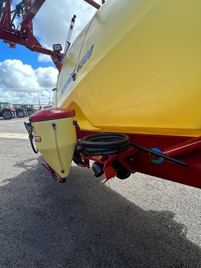 2025 Hardi 8536 Commander