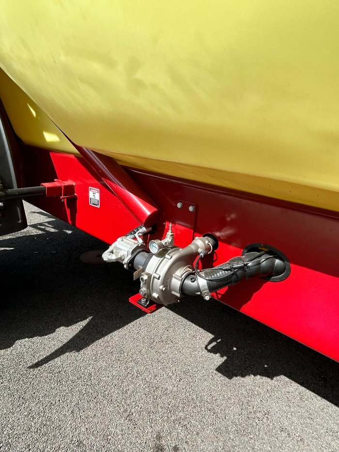 2025 Hardi 8536 Commander