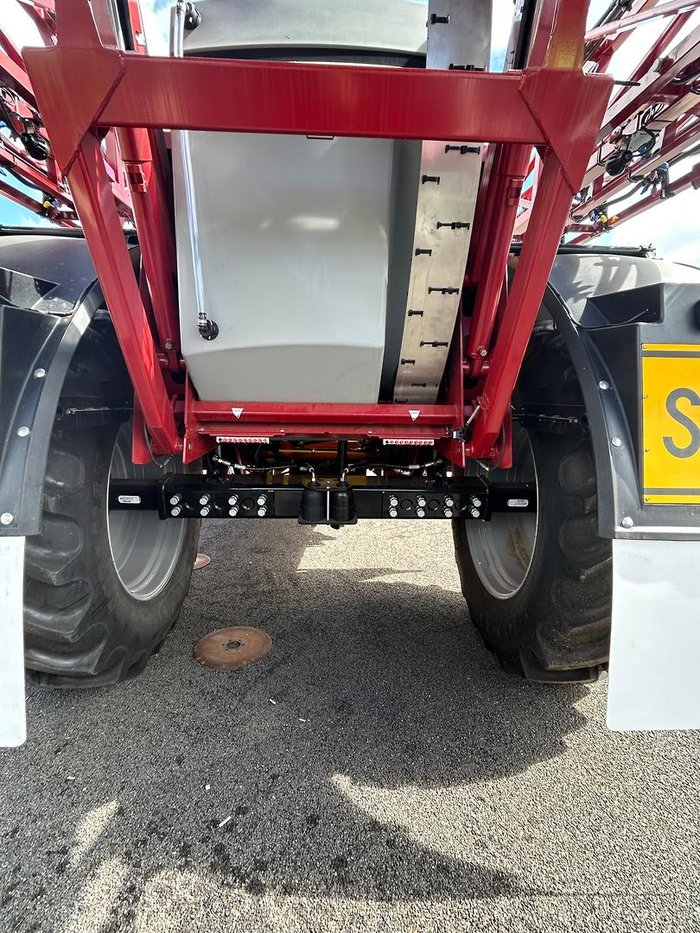 2025 Hardi 8536 Commander