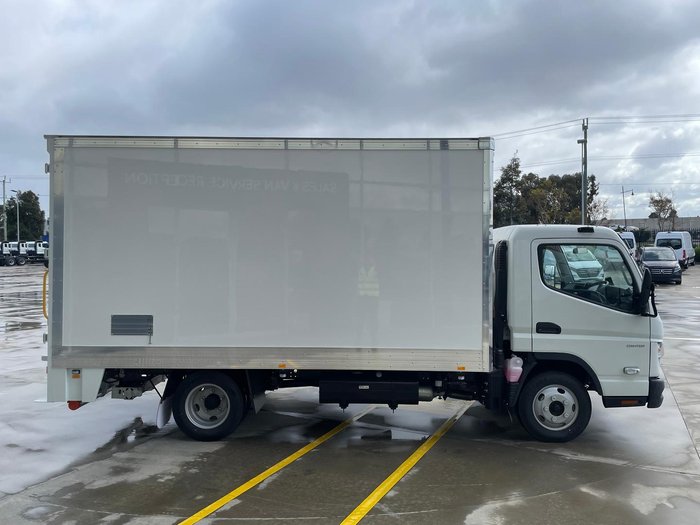 2025 Fuso Canter 515 515 Wide Cab WHITE