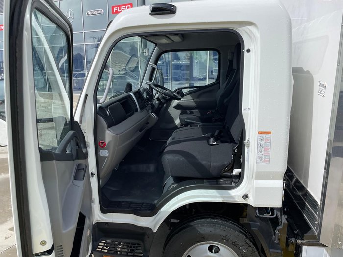 2025 Fuso Canter 515 515 Wide Cab WHITE