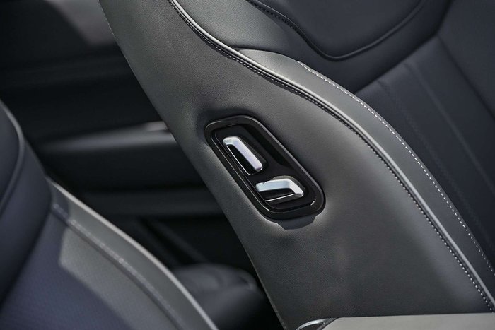 2025 Jaecoo J7 SHS Summit