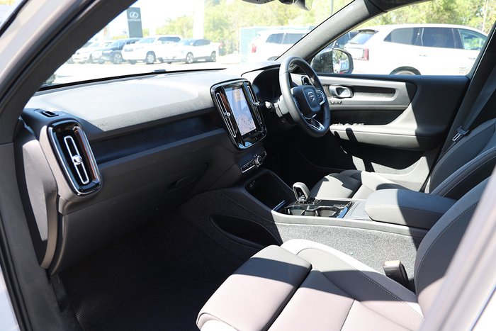 2023 Volvo XC40 Recharge Twin Pure Electric