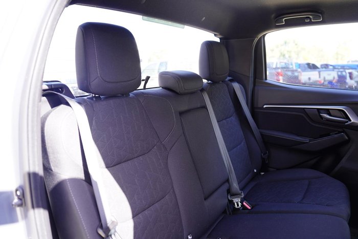 2025 Isuzu D-MAX LS-U