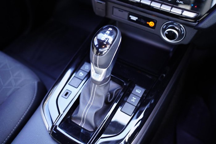 2025 Isuzu D-MAX LS-U