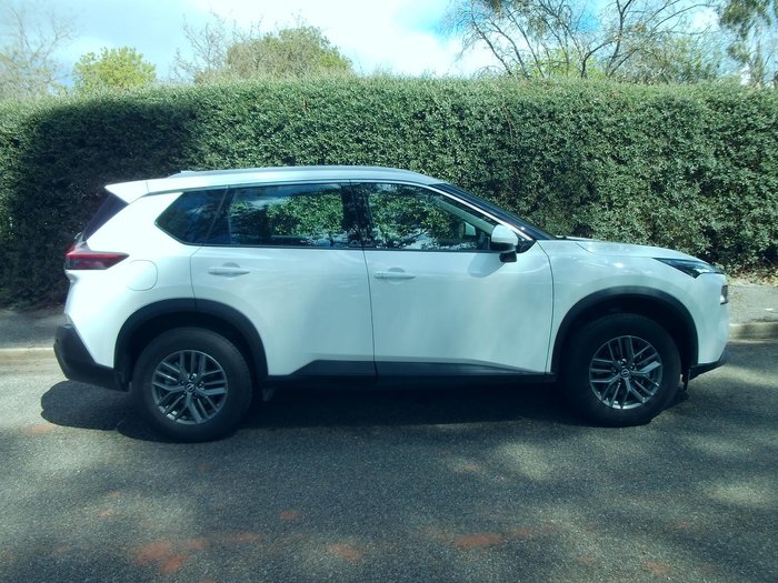 2024 Nissan X-TRAIL ST