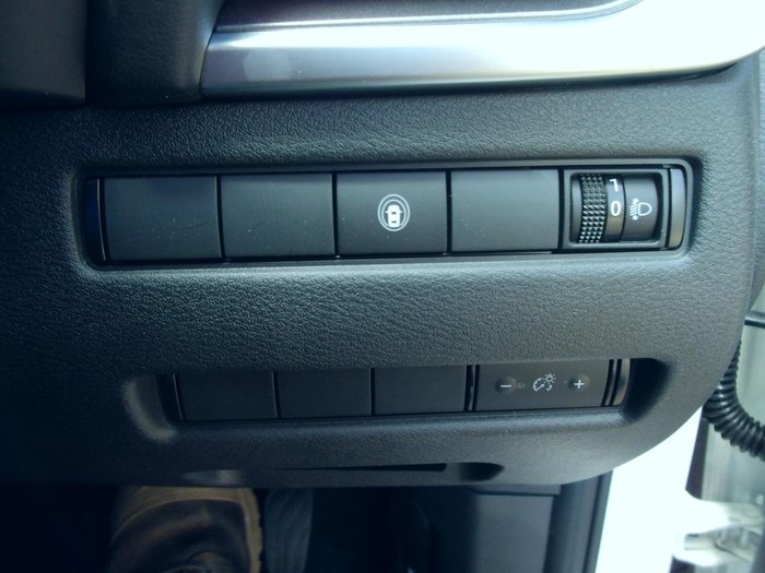 2024 Nissan X-TRAIL ST