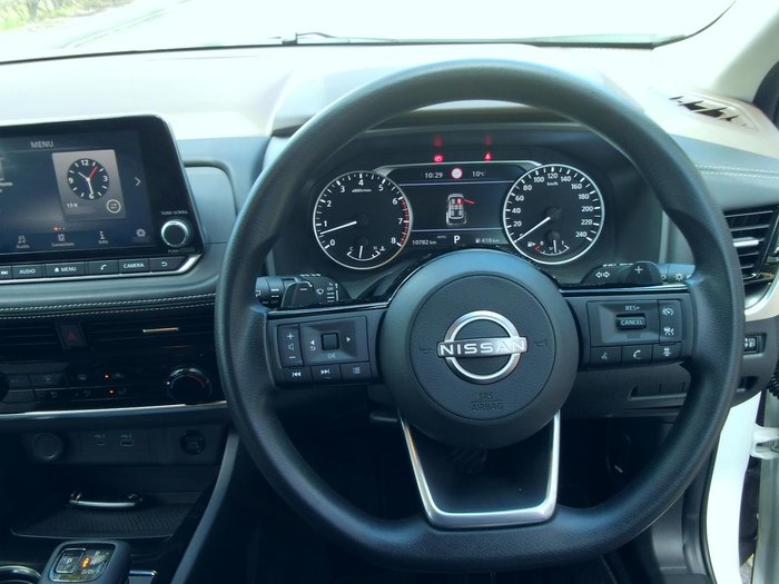 2024 Nissan X-TRAIL ST