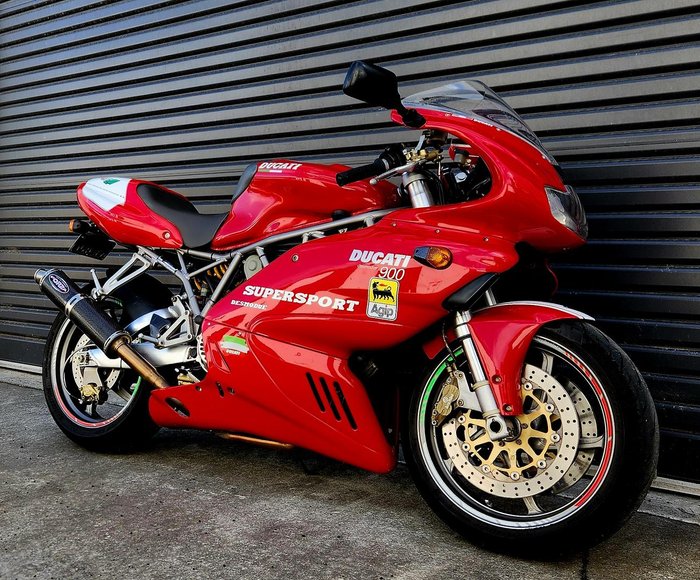 2002 Ducati 900SS Full Fairing 900 Red
